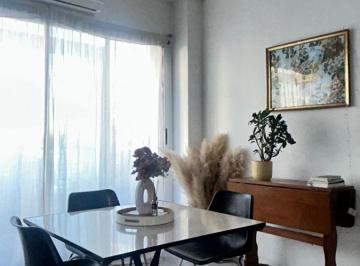 Departamento de 2 ambientes, San Telmo · Semipiso de 2 Ambientes con Balcón – Amplio y Luminoso en San Telmo