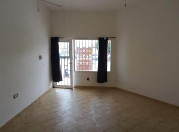 Foto · Av Rev. de Mayo 1600 Local 20 m² Fte Vidriado y Baño