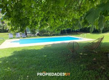 Foto1 · Casa en Alquiler - 5 Dorm.