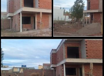 Casa de 2 ambientes, Centenario · Duplex en Construcción