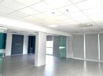 Oficina comercial de 6 ambientes, Vicente López · Alquiler Edificio Oficinas 2000 m² - Olivos