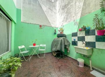 PH · 76m² · 4 Ambientes · PH en Venta en Lanus Oeste