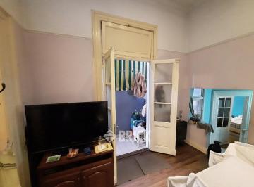 Departamento · 99m² · 4 Ambientes · Moreno Al 1300 - Escritorio 99 m² Impec D/altura Bño a Nuevo