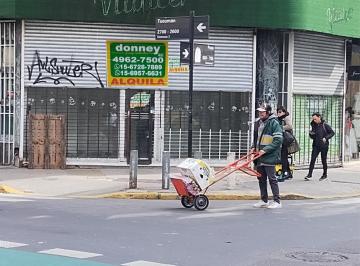 Local comercial , Once · Paso y Tucumán. Esquina
