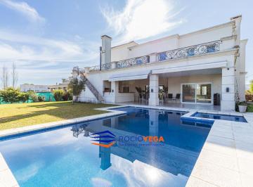 Casa · 383m² · 7 Ambientes · 2 Cocheras · Casa en Venta en Terravista, General Rodriguez