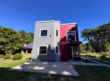 Casa de 4 ambientes, Costa del Este · Duplex en Venta en Costa del Este