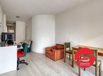 Departamento · 33m² · 2 Ambientes · Departamento Venta Centro 1 Dormitorio con Balcón Al Frente