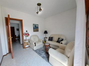 Casa · 150m² · 3 Ambientes · 1 Cochera · Venta - Casa - 3 Dorm. - San Lorenzo.