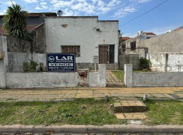 RAL-RAL-205_2 · Casa 3 Ambientes. | Falucho Al 700