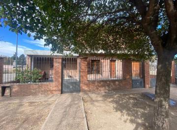 Casa de 13 ambientes, Córdoba · ¡O P o R T U N I D a D! Gran Casa con Depto en Zona Sur!