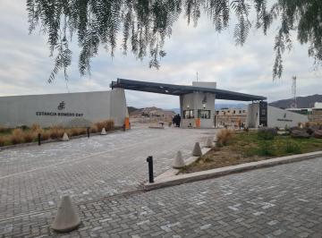 Terreno , El Challao · Forza Vende - Lote B° Estancia Romero Day 647 m²