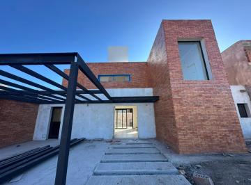 PH · 190m² · 6 Ambientes · Duplex Premium 3 Dorm. Campo Chico Lote 300 m² Propio