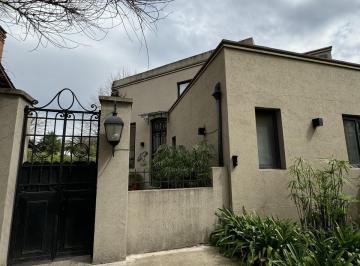Casa · 200m² · 6 Ambientes · 4 Cocheras · Casa en Venta en La Rinconada