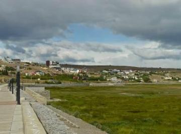 Terreno · 11000m² · 1 Cochera · Lote en Venta en El Calafate
