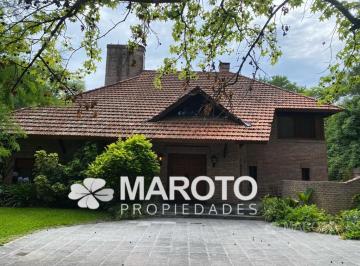 Casa · 300m² · 8 Ambientes · 2 Cocheras · Importante Casa en Venta en Los Naranjos - Maschwitz - Maroto Propiedades