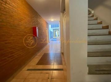 Departamento · 40m² · 2 Ambientes · San Martin No 2245 (1 Dormitorio con Balcon) 2do. Piso de Escaleras