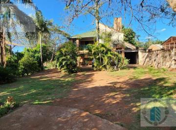 Casa · 817m² · 7 Ambientes · 1 Cochera · Se Vende Casa Amplia Sobre Ruta 12 Frente a Mercado Central - Posadas