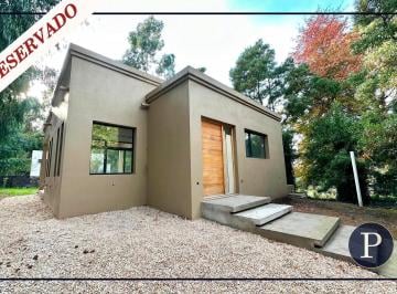 Casa · 450m² · 3 Ambientes · Casa en Bosque Peralta Ramos