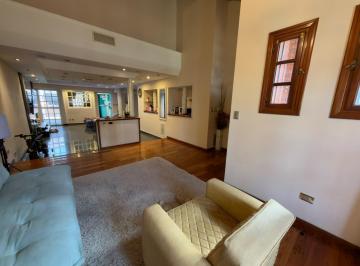Casa · 524m² · 5 Ambientes · 1 Cochera · Casa en Merlo Centro Mitre Al 200