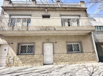 QBM-QBM-655_2 · Venta de Casa Al Frente con Quincho