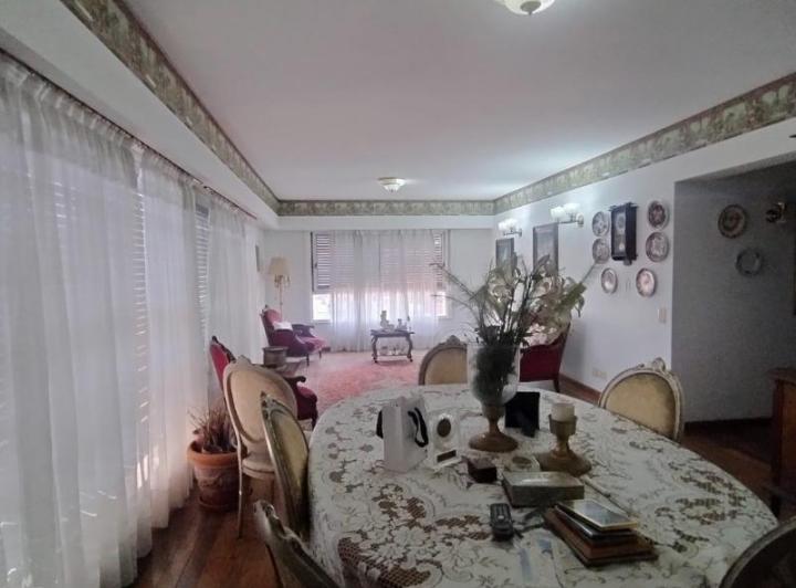 Departamento · 159m² · 4 Ambientes · 1 Cochera