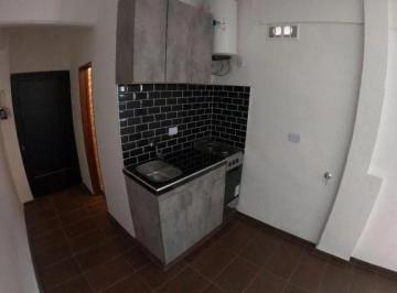 KNK-KNK-4598_2 · Oportunidad Venta 2 Amb Reciclado a Nuevo C Patio y Parrilla