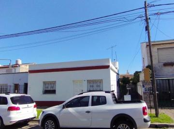 PH · 52m² · 3 Ambientes · PH Al Fondo en Muy Buena Ubicacion