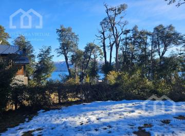 Casa · 90m² · 3 Ambientes · 1 Cochera · Venta Casa Sobre Lote con Vista Al Lago Nahuel Huapi