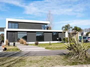 Casa de 5 ambientes, General Rodríguez · Casa Venta Gral. Rodriguez "Haras San Pablo"