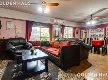 PH · 172m² · 5 Ambientes · 2 Cocheras · PH en Boedo