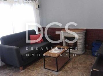 Casa · 96m² · 3 Ambientes · Casa Chalet de 3 Ambientes en Venta en Lanús