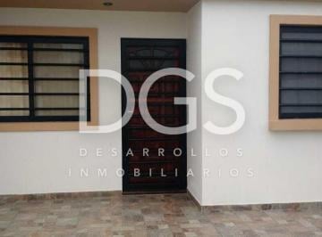 Casa · 56m² · 3 Ambientes · 4 Cocheras · Casa Dúplex 3 Ambientes en Venta en Mar del Tuyú