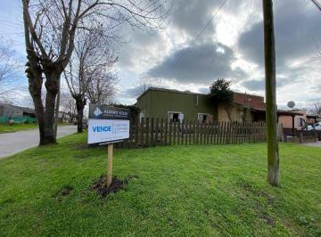 Casa · 60m² · 3 Ambientes · Casa Para Reciclar en Venta