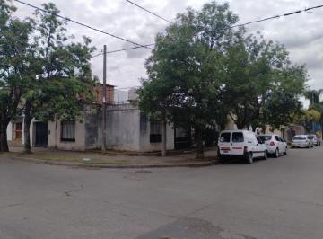 Casa · 1m² · Villa Corina - Casa + Galpón - Liquidacion