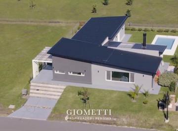Casa · 167m² · 4 Ambientes · Casa en Casonas del Haras