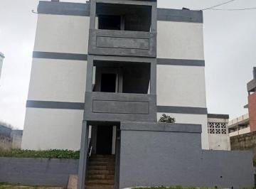 Edificio de 12 ambientes, Villa Gesell · Oportunidad! Edificio de 6 Unidades en Venta, a 100 m de La Playa.
