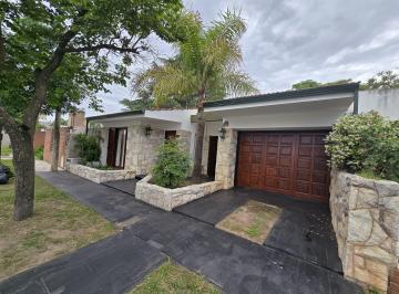 Casa de 3 ambientes, Río Tercero · Rio Tercero: Se Vende Espectacular Propiedad con 3 Dorm.