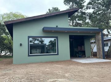 Casa de 3 ambientes, Costa del Este · Pensamientos y Pinos