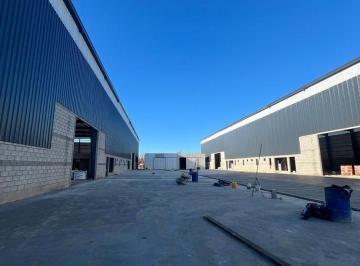 Bodega-Galpón · 5584m² · Galpón en Paque Industrial Tecnológico Quilmes
