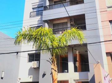 Departamento de 4 ambientes, Lanús · - Impecable Piso de Cuatro Ambientes con Cochera, Baulera y Amenities