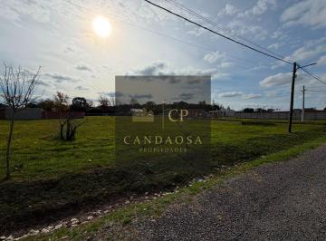 Terreno · 348m² · Mmc. Hermoso Lote en Venta en Barrio Las Lomadas, Matheu