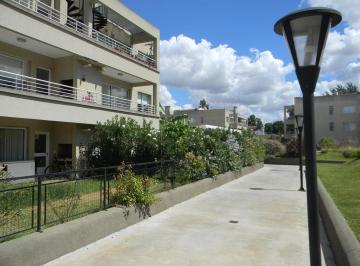 Departamento · 55m² · 2 Ambientes · 1 Cochera · Depto Venta en San Isidro. Jardín Propio en Espacio Sucre