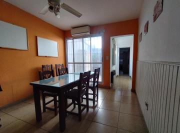 Casa · 52m² · 3 Ambientes · 1 Cochera · Venta/permuta - Casa - 1 Dormitorio con Cochera - Fisherton, Rosario