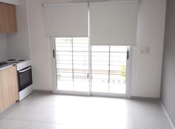 Departamento de 2 ambientes, General San Martín · José León Suarez Céntrico - Impecable Departamento 2 Amb con Balcón Al Frente!