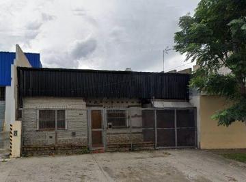 Bodega-Galpón de 1 ambiente, Morón · Galpón con Vivienda en Venta en Castelar Sur