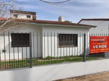 Casa · 80m² · 3 Ambientes · 1 Cochera · Alquiler de Casa Para Octubre 2026