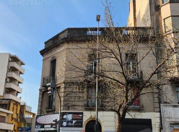 Casa · 609m² · 15 Ambientes · Inmueble de Categoría a Refaccionar o Para Desarrollo Inmobiliario