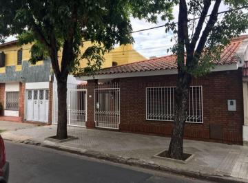 Casa · 226m² · 4 Ambientes · Almafuerte 1353