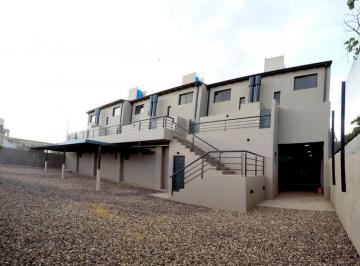Casa · 100m² · 5 Ambientes · 1 Cochera · Duplex 2 Dorm. - B° San Fernando