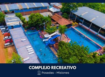 Local comercial de 8 ambientes, Posadas · Complejo Deportivo y Social en Venta
